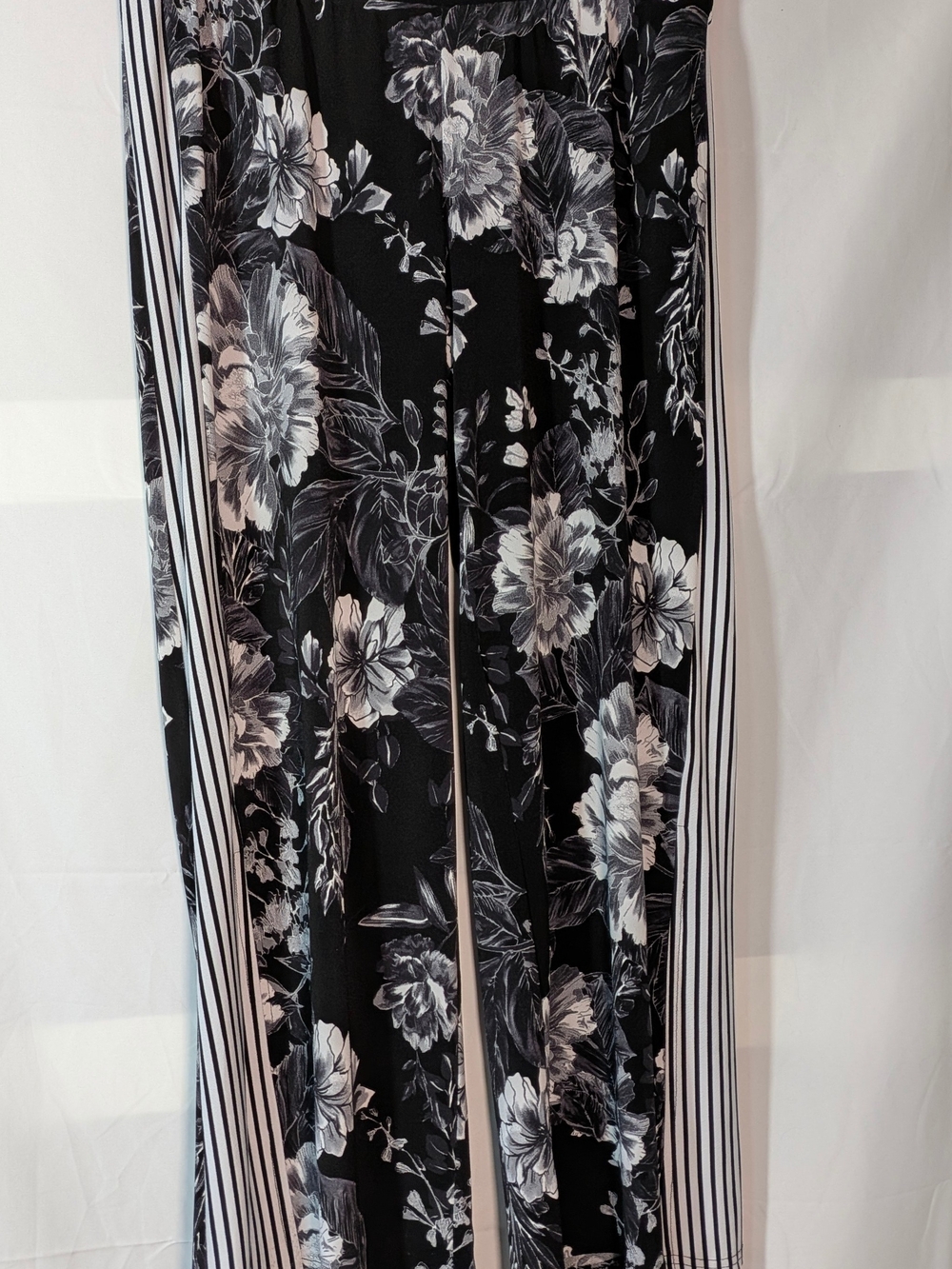 Inc Black Floral Wide-Leg Pants with Stripe Side Panels